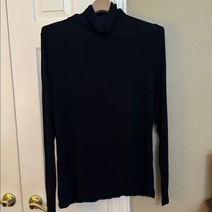 CAbi Style 4006 | Turtleneck Tee | Size L